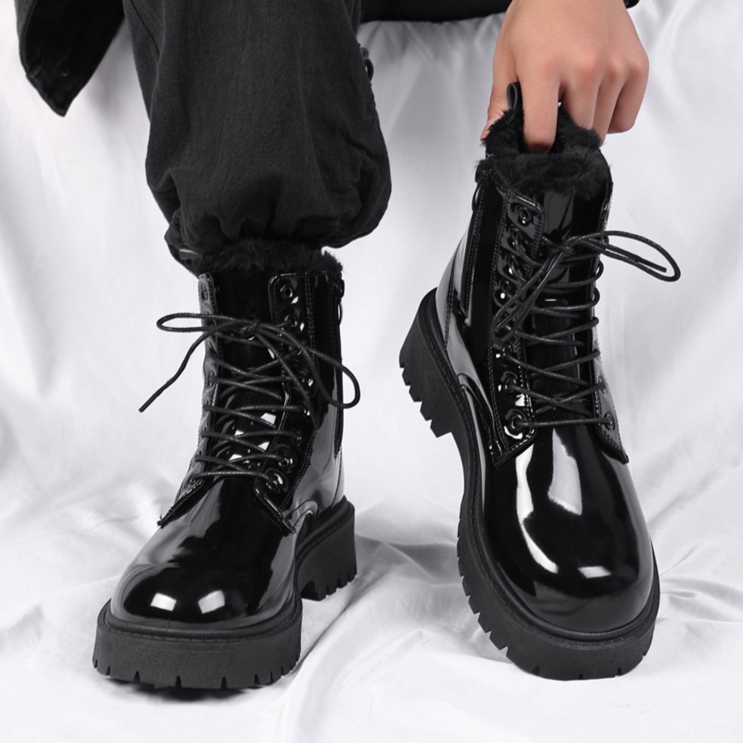 أحذية رجالية دافئة مبطنة بالفر - مراجعة Men'S Fashion Online وسعره
