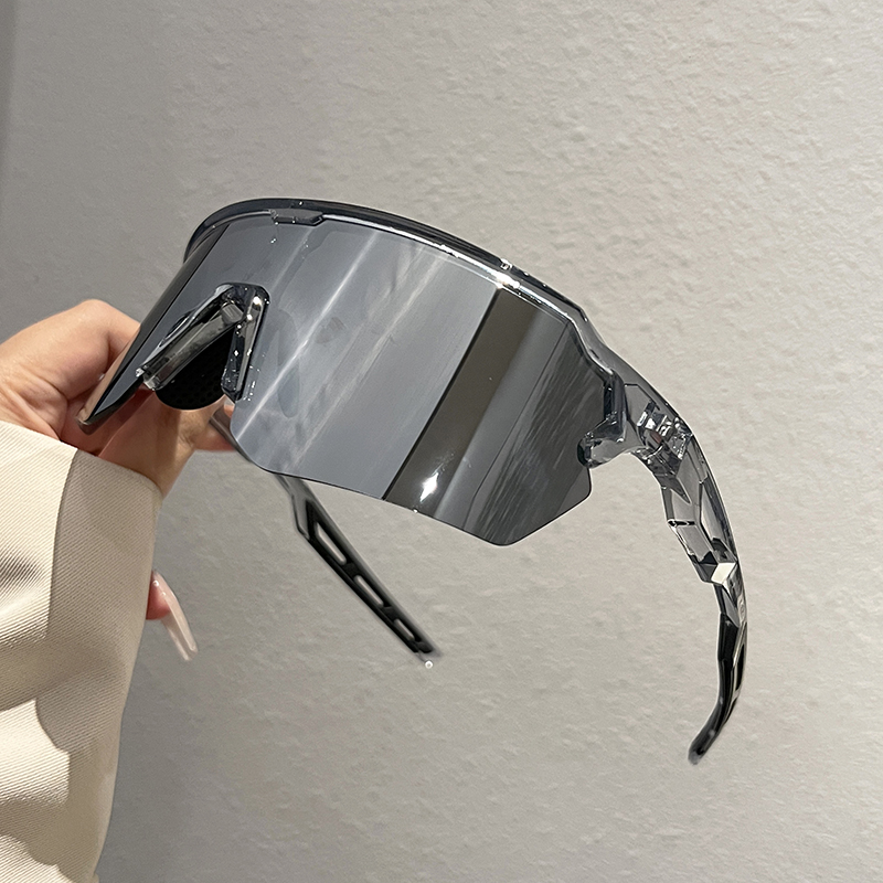 نظارات شمسية رياضية كبيرة الحج - مراجعة Men'S Fashion Glasses 2026 وسعره