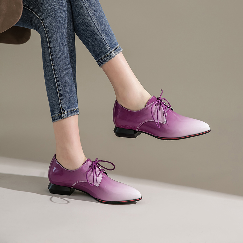 المرأة البريطانية أوكسفورد الت - مراجعة Oxford Shoes Brogue وسعره