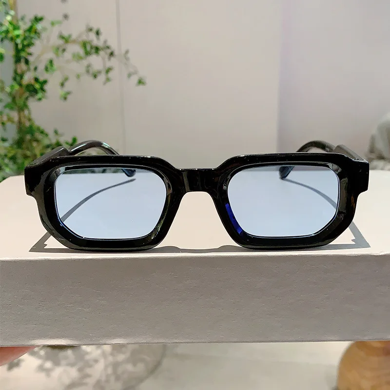 نظارات شمسية بإطار مستطيل كلاس - مراجعة Men'S Fashion Glasses وسعره