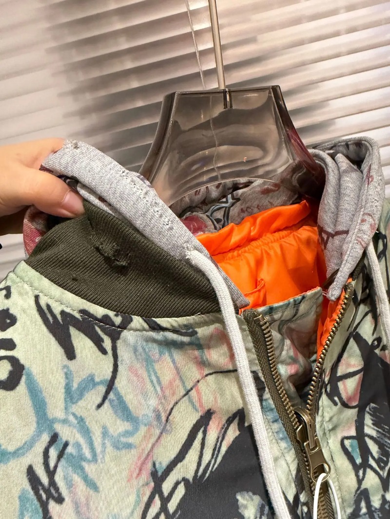 جاكيت طيار 26 SS بتصميم فن الج - مراجعة Bomber Jacket Men وسعره