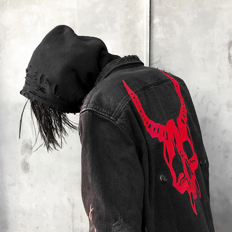 سترة دينم مطبوعة على شكل جمجمة - مراجعة Denim Jacket Vintage وسعره